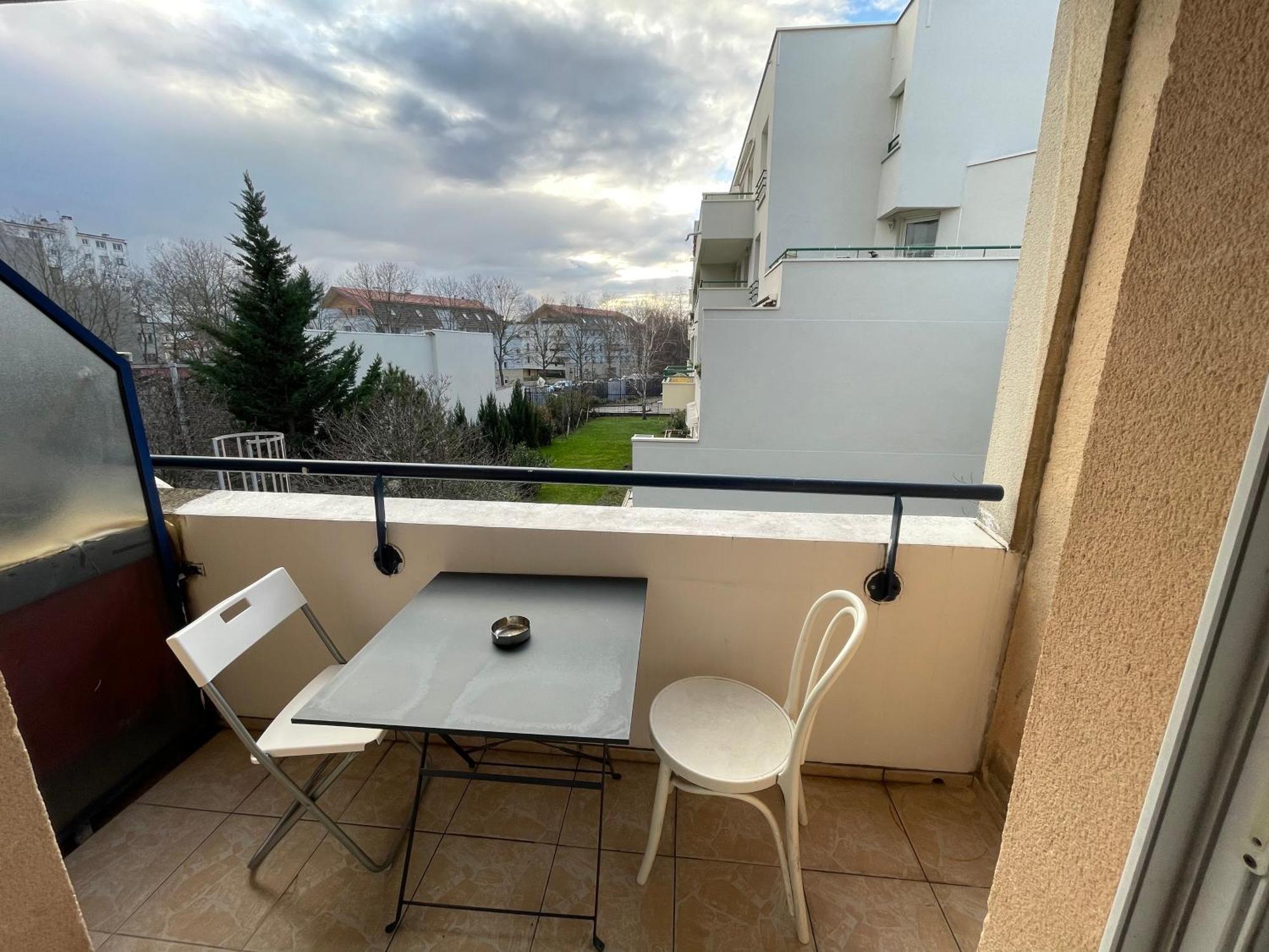 Appartement Exclusive Private By Warilco - Pleyel 25 M2 - A 1 Minute De La Station Metro Carrefour Pleyel