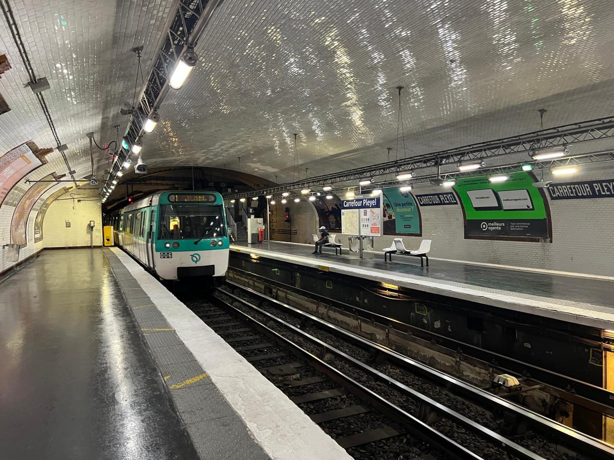 Exclusive Private By Warilco - Pleyel 25 M2 - A 1 Minute De La Station Metro Carrefour Pleyel Appartement